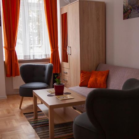 Lukas Guest Rooms คราคูฟ ภายนอก รูปภาพ