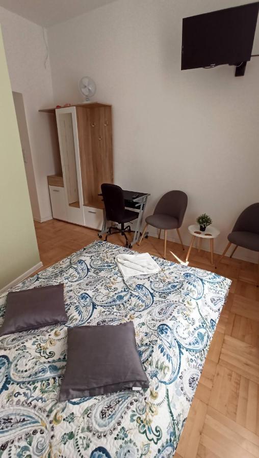Lukas Guest Rooms คราคูฟ ภายนอก รูปภาพ