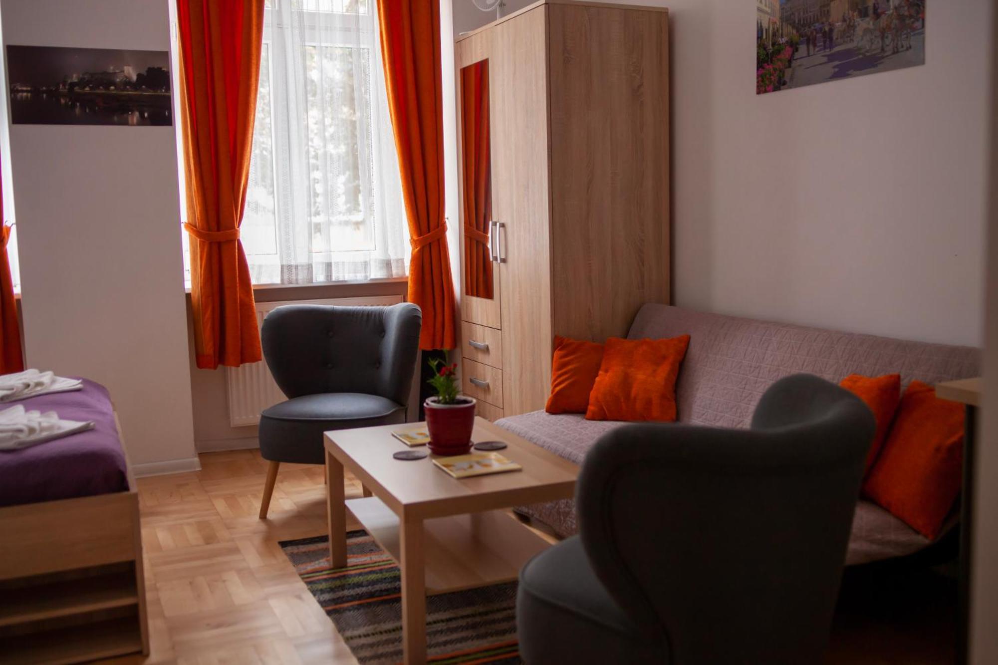 Lukas Guest Rooms คราคูฟ ภายนอก รูปภาพ